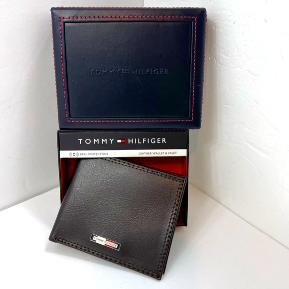 Tommy Hilfiger Other - ⭐️TOMMY HILFIGER💯 MENS WALLET DOUBLE FOLD, DARK BROWN, GENUINE LEATHER